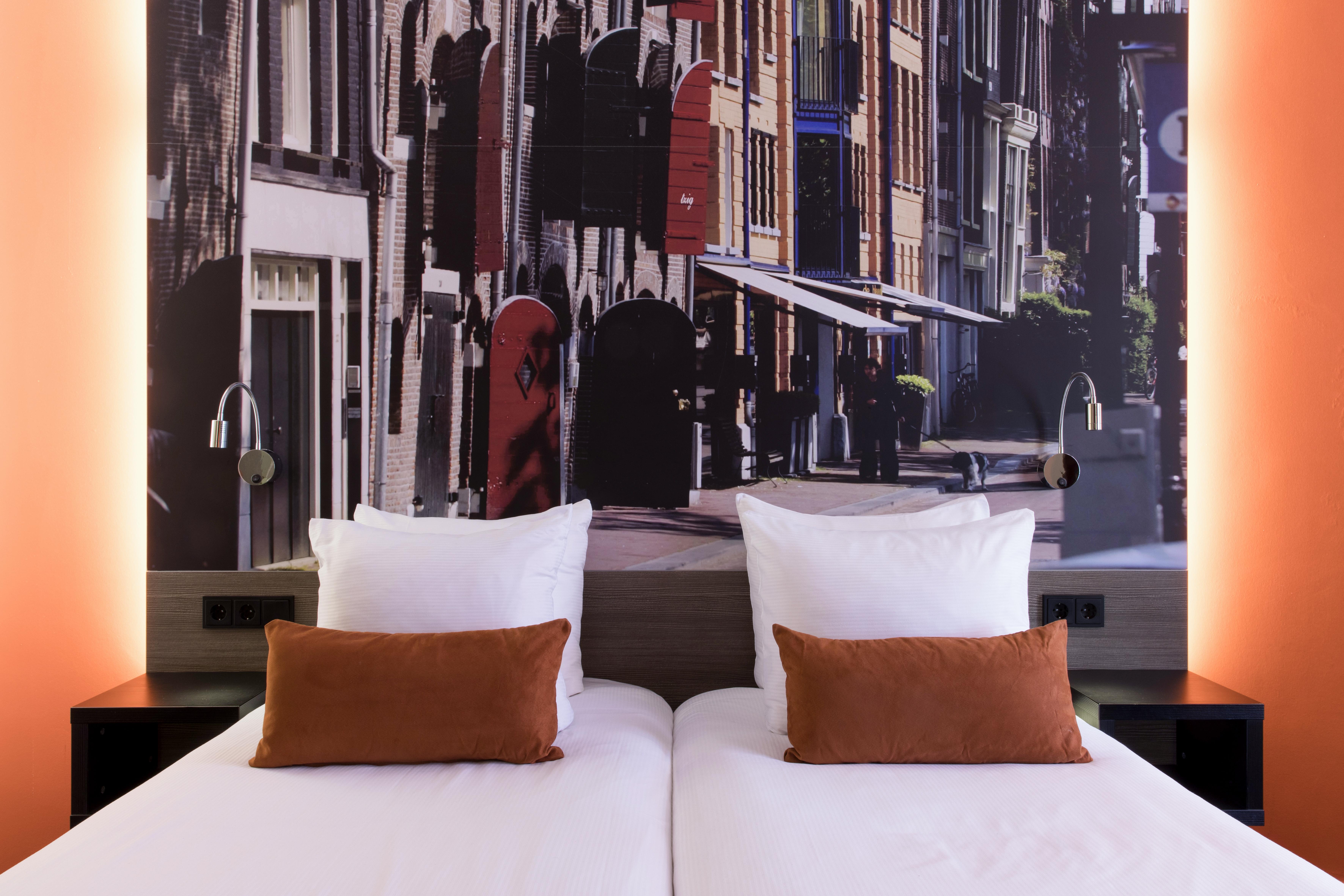 The Manor Amsterdam Hotel Exterior photo