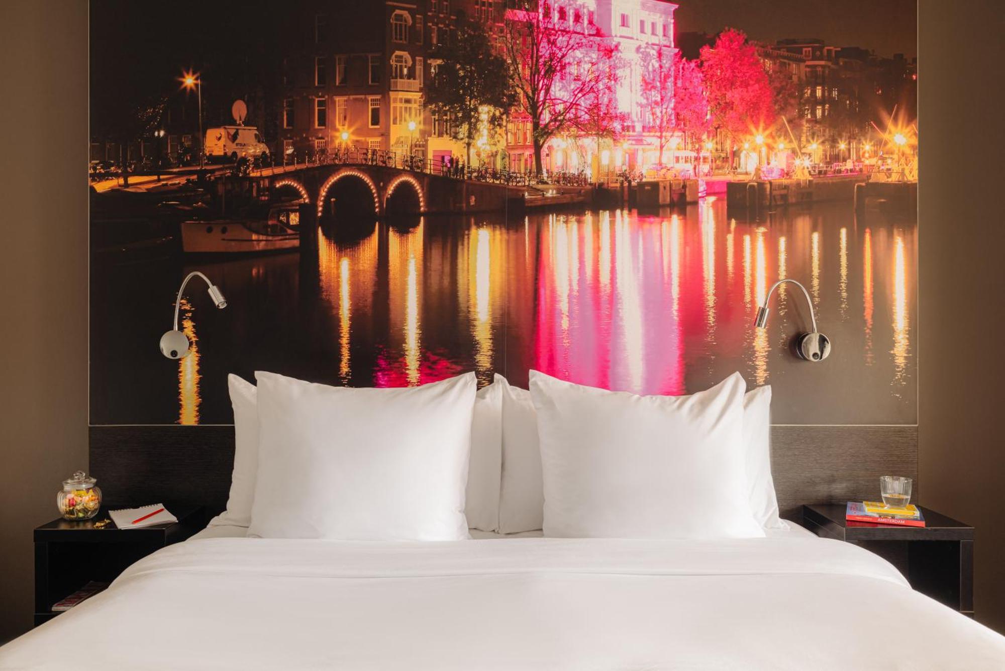 The Manor Amsterdam Hotel Exterior photo